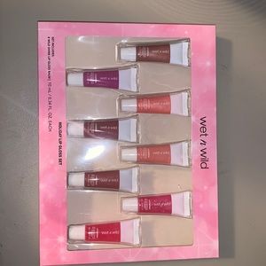 Wet n Wild Holiday Lip Gloss Set